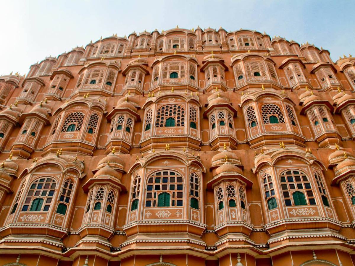 Inside Hawa Mahal, Jaipur – The most ornate&nbsp;Purdah