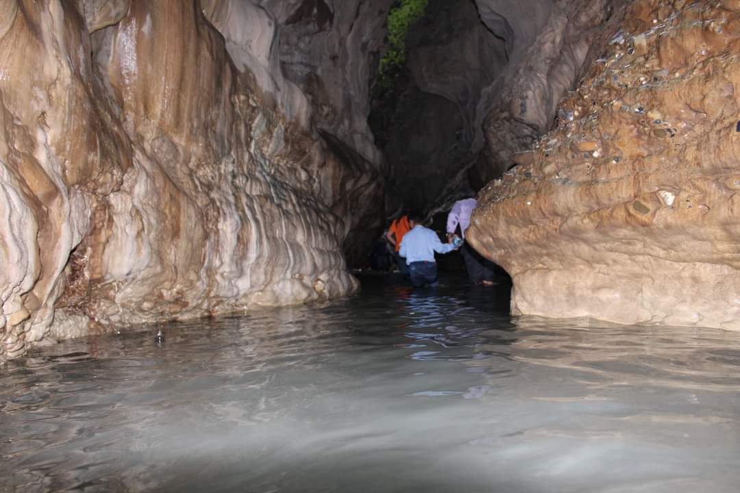 Robber's Cave nature experience near Himalay Homestay